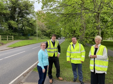 Pictured; Perins parents Wendy Osborne, Steve Brine, Cllr Rob Humby and Cllr Fiona Isaacs on The Avenue in Alresford 